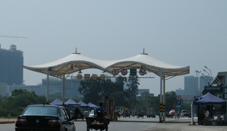 �����������@������T�^Ĥ�Y��